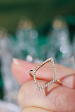 Load image into Gallery viewer, LUOWEND 18K White or Yellow Gold Natural Diamond Ring for Women
