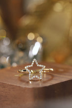 Load image into Gallery viewer, LUOWEND 18K Yellow Gold Natural Diamond Ring for Women
