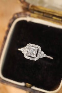 LUOWEND 18K White Gold Real Natural Diamond Ring for Women