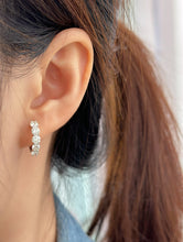 Load image into Gallery viewer, LUOWEND 18K White/Yellow Gold Fine Jewelry Real Natural Diamond Hoop Earrings for Women
