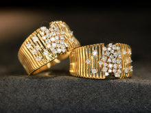 Load image into Gallery viewer, LUOWEND 18K Yellow Gold Natural Diamond Ring for Women
