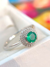 Load image into Gallery viewer, LUOWEND 18K White Gold Natural Diamond&amp;Emerald Ring for Women
