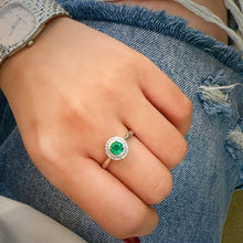 Load image into Gallery viewer, LUOWEND 18K White Gold Natural Diamond&amp;Emerald Ring for Women
