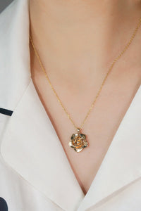 LUOWEND 18K Yellow Gold Necklace for Women