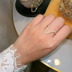 LUOWEND 18K White or Yellow Gold Natural Diamond Ring for Women