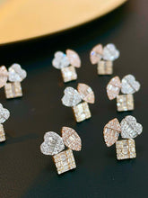 Load image into Gallery viewer, LUOWEND 18K White/Yellow Gold Natural Diamond Earrings for Women
