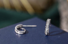 Load image into Gallery viewer, LUOWEND 18K White Gold Real Natural Diamond Stud Earrings for Women
