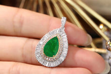 Load image into Gallery viewer, LUOWEND 18K White&amp;Yellow Gold Real Natural Diamond and Emerald Necklace for Women
