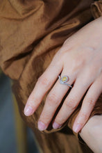 Load image into Gallery viewer, LUOWEND 18K White Gold Natural Yellow Diamond Ring for Women
