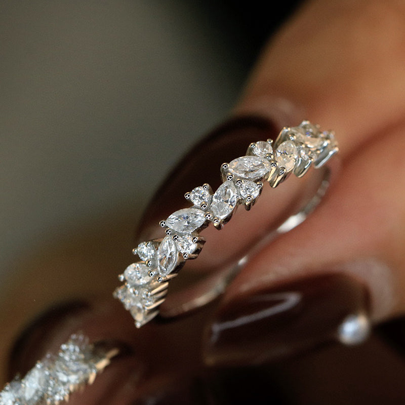 LUOWEND 18K White Gold Real Natural Diamond Ring for Women