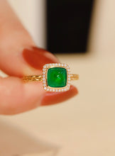 Load image into Gallery viewer, LUOWEND 18K Yellow Gold Real Natural Emerald Ring for Women
