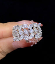 Load image into Gallery viewer, LUOWEND 18K White Gold Real Natural Diamond Ring for Women
