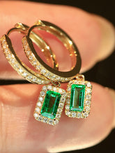 Load image into Gallery viewer, LUOWEND 18K Yellow Gold Natural Emerald Earrings for Women
