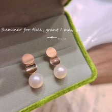 Load image into Gallery viewer, 18K Rose Gold Real Freshwater Pearl Earrings for Women
